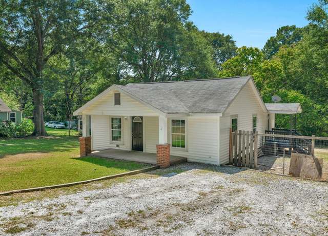 Property at 233 Proctor St, Gastonia, NC 28052, 4 beds, 2 baths