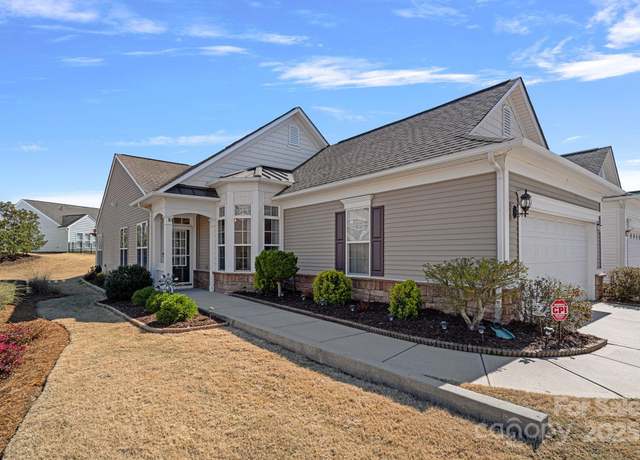 Property at 3100 Azalea Dr, Fort Mill, SC 29707, 3 beds, 2 baths