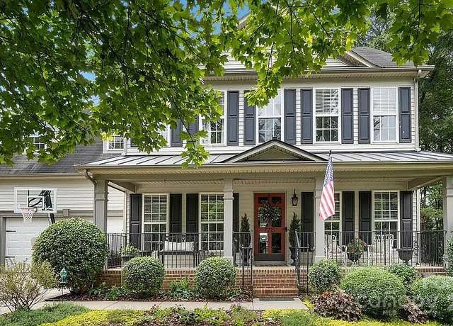 Property at 7215 Meyer Rd, Fort Mill, SC 29715, 5 beds, 3.5 baths