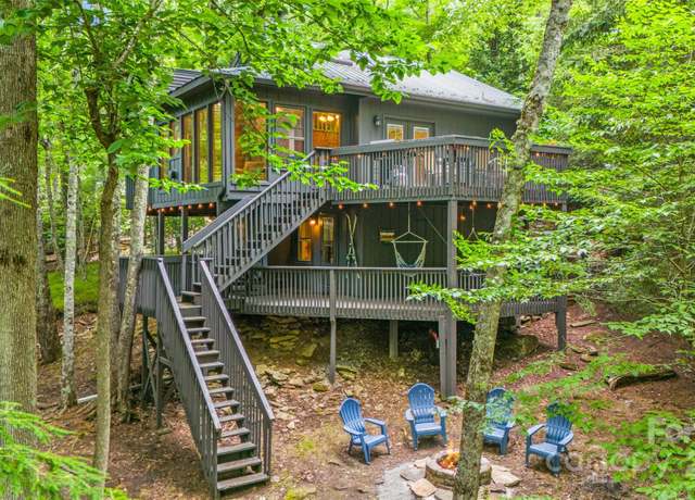 Property at 321 Charter Hills Rd, Beech Mountain, NC 28604, 3 beds, 3 baths