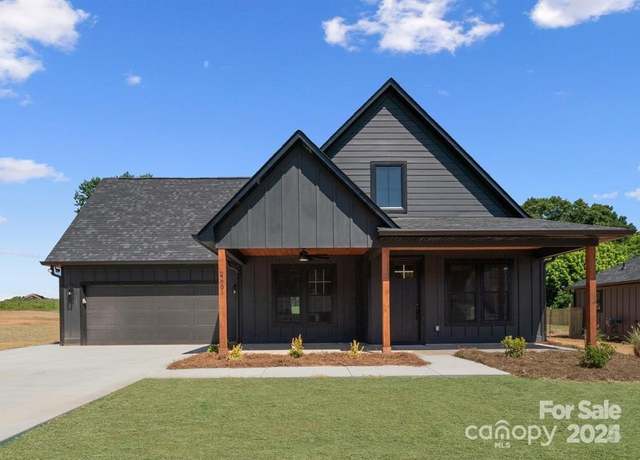 Property at 32531 Buchanan Ln, Albemarle, NC 28001, 3 beds, 2.5 baths