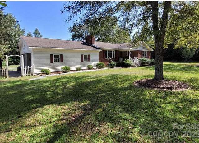 Property at 275 Ned Williams Rd, Kershaw, SC 29067, 3 beds, 2 baths