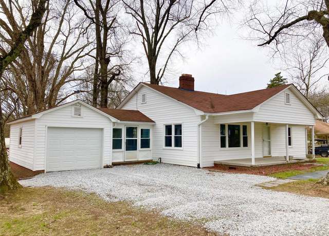 Property at 211 W 1st St, Landis, NC 28088, 3 beds, 1 bath