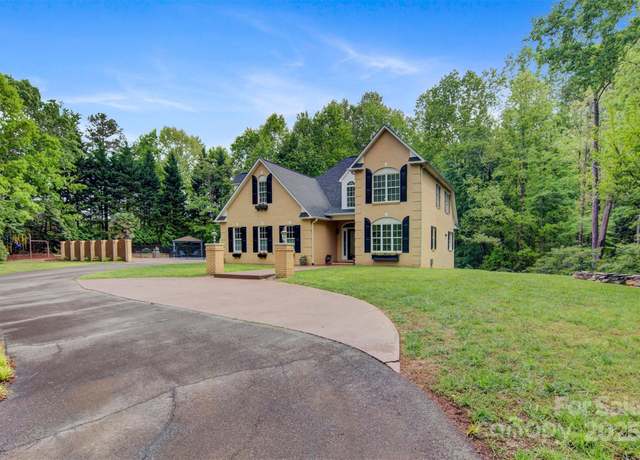 Property at 3125 Arden Way, Claremont, NC 28610, 3 beds, 2.5 baths