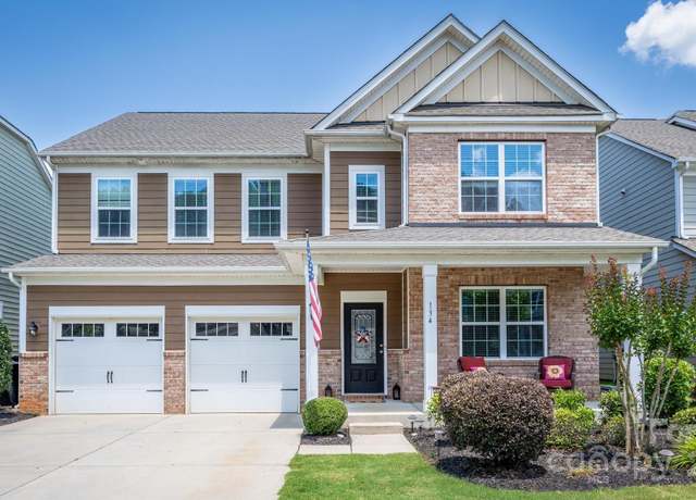 Property at 134 Cherry Bark Dr, Mooresville, NC 28117, 5 beds, 3 baths