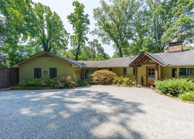 Property at 100 Stone Circle Dr, Tryon, NC 28782, 3 beds, 3.5 baths