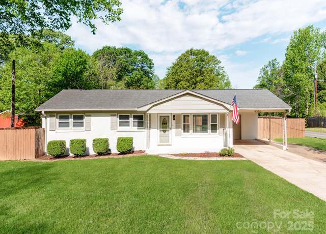 Property at 4303 Greenhaven Ln, Gastonia, NC 28056, 3 beds, 2 baths