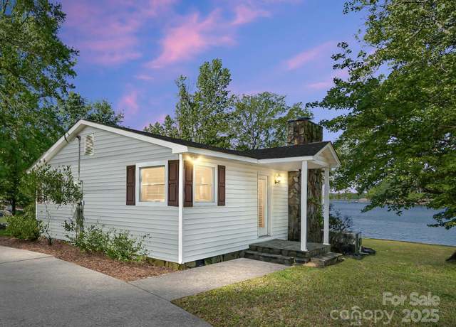 Property at 17835 Terryglass Ln, Charlotte, NC 28278, 2 beds, 1 bath