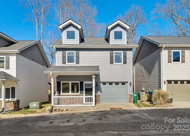 Property at 31 English Ivy Rd, Asheville, NC 28806, 3 beds, 2.5 baths