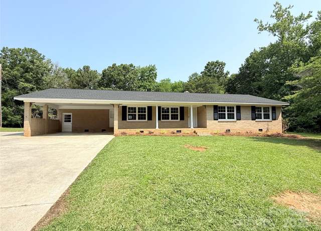 Property at 279 Bailey Rd, Lancaster, SC 29720, 3 beds, 2 baths