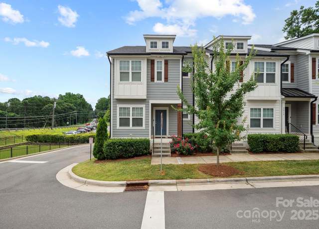 Property at 5020 Belmont Crossing Dr, Belmont, NC 28012, 3 beds, 2.5 baths