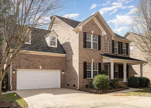 Property at 5672 Wrenfield Ct, Charlotte, NC 28277, 4 beds, 2.5 baths