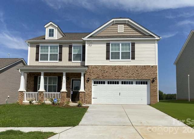 Property at 9142 Mackinaw Dr, Gastonia, NC 28056, 4 beds, 2.5 baths