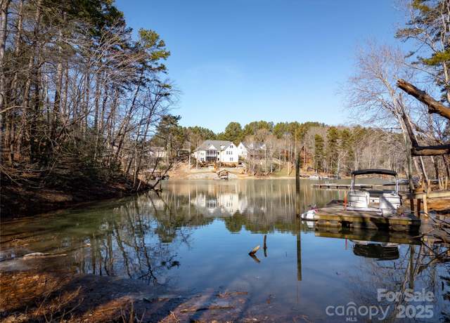 Property at 274 Rivercliff Dr, Stony Point, NC 28678