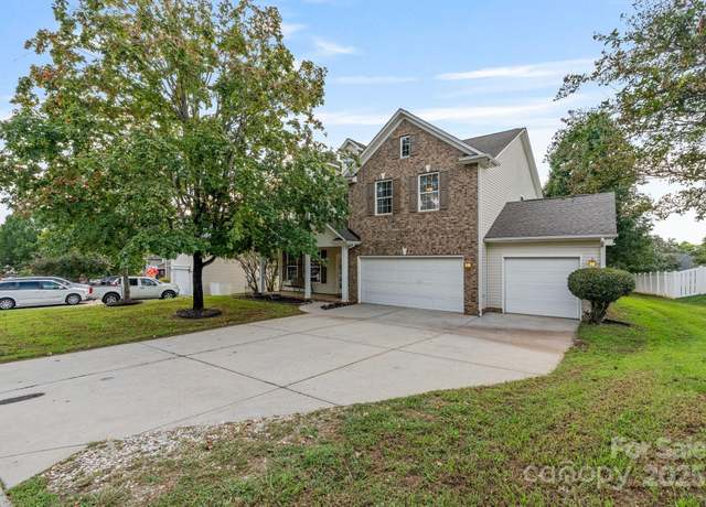 Property at 4831 Turnridge Ct NW, Concord, NC 28027, 4 beds, 2.5 baths