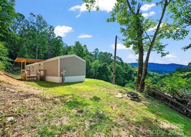 Property at TBD Greasy Creek Rd, Bakersville, NC 28705, 3 beds, 2 baths