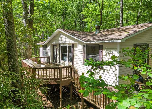 Property at 492 Laurelwood Ln #33, Boone, NC 28607, 2 beds, 2 baths