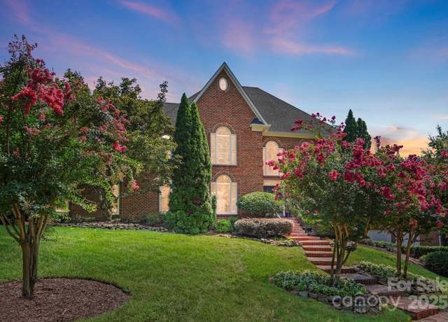 Property at 1509 Windy Ridge Rd, Charlotte, NC 28270, 5 beds, 5.5 baths