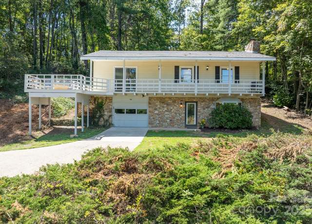 Property at 50 Springwood Dr, Asheville, NC 28805, 3 beds, 3 baths