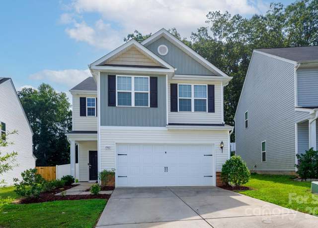 Property at 1953 Boulder Ct, Gastonia, NC 28054, 3 beds, 2.5 baths