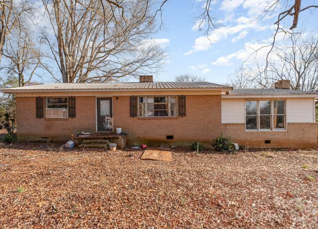 Property at 13501 Mullis Rd, Midland, NC 28107, 2 beds, 1 bath
