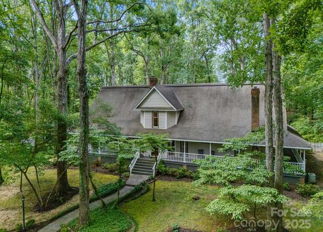 Property at 110 Amanda Dr, Matthews, NC 28104, 3 beds, 3 baths