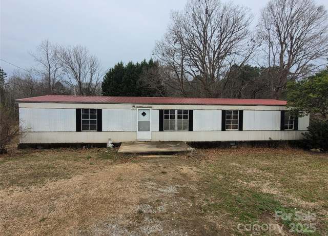 Property at 4161 Slanting Bridge Rd, Sherrills Ford, NC 28673, 4 beds, 2 baths