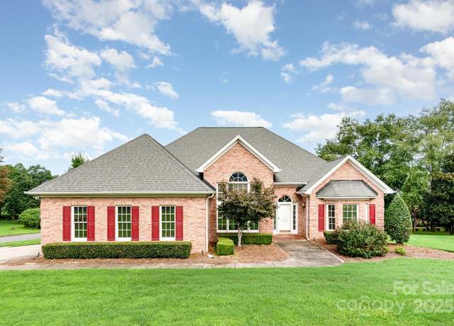 Property at 2603 Tralee Dr, Gastonia, NC 28056, 3 beds, 2 baths