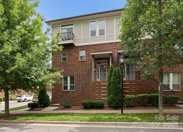 Property at 859 Academy St, Charlotte, NC 28205, 3 beds, 3.5 baths