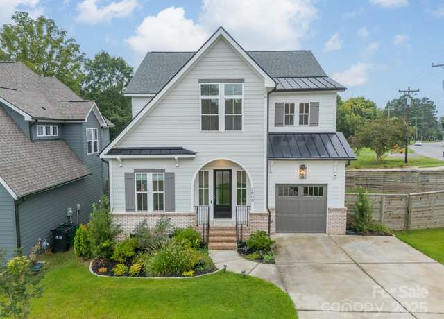 Property at 2600 Palm Ave, Charlotte, NC 28205, 5 beds, 3 baths