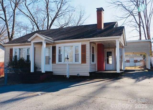 Property at 58 Kentucky Ave SW, Concord, NC 28027, 2 beds, 1 bath
