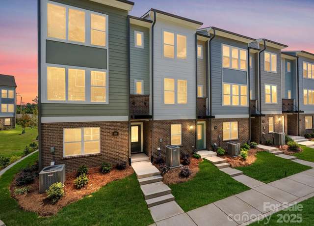 Property at 1112 Bismuth Ln, Charlotte, NC 28211, 3 beds, 3.5 baths