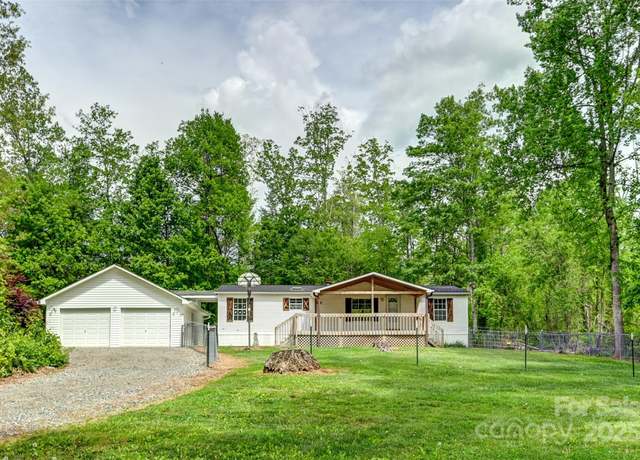 Property at 4 Peaceful Ln, Fletcher, NC 28732, 3 beds, 2 baths