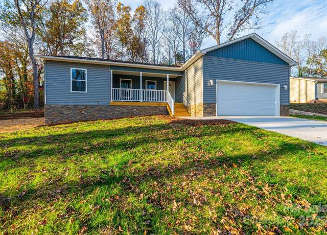 Property at 111 Timberlane Pl SE, Lenoir, NC 28645, 3 beds, 2 baths