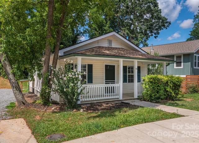 Property at 155 Onteora Blvd, Asheville, NC 28803, 3 beds, 2 baths