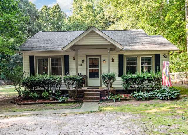 Property at 530 Wilmot Trl, Gastonia, NC 28056, 3 beds, 2 baths