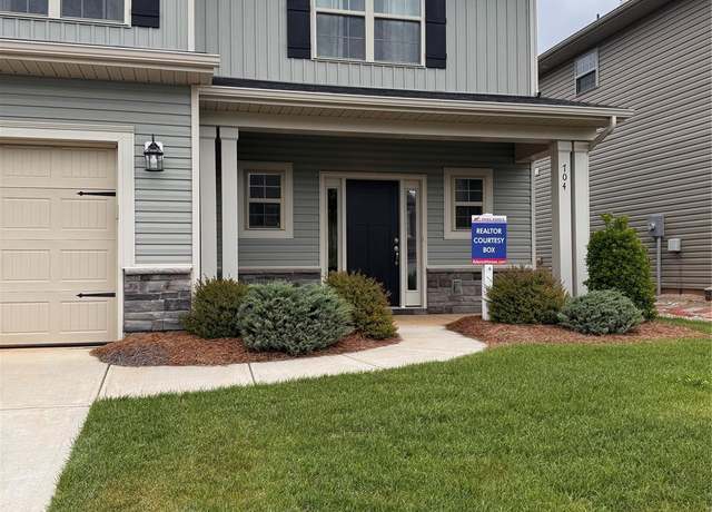 Property at 704 Robert Moses Dr #121, Gastonia, NC 28056, 4 beds, 2.5 baths