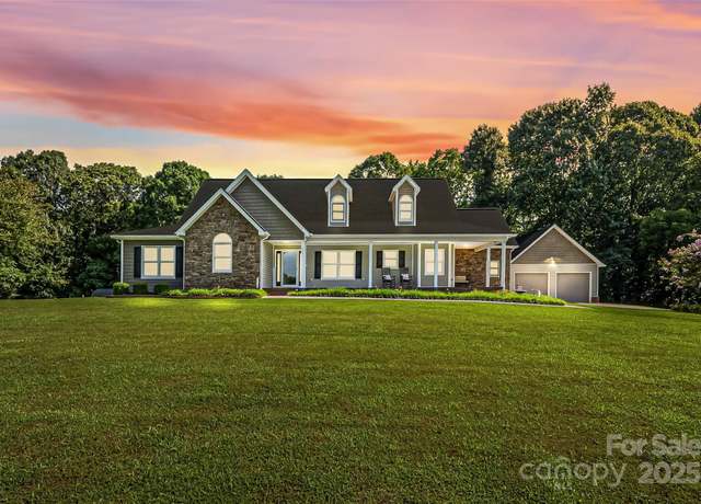 Property at 4844 Crestside St, Claremont, NC 28610, 3 beds, 2 baths