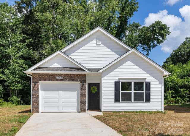 Property at 1149 Thayer Glen Ct, Charlotte, NC 28213, 3 beds, 2 baths