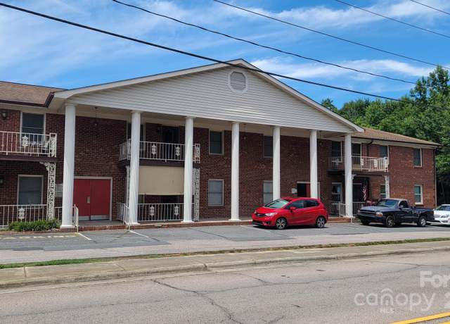 Property at 2116 S Main St, Kannapolis, NC 28081, 2 beds, 2 baths