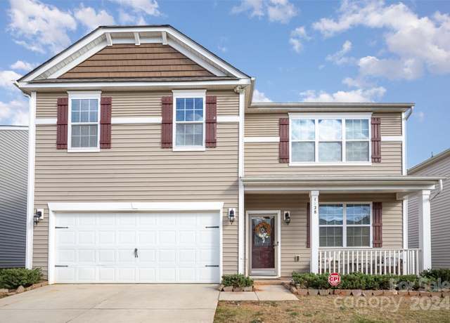 Property at 1628 Savory Ln, Charlotte, NC 28216, 4 beds, 2.5 baths