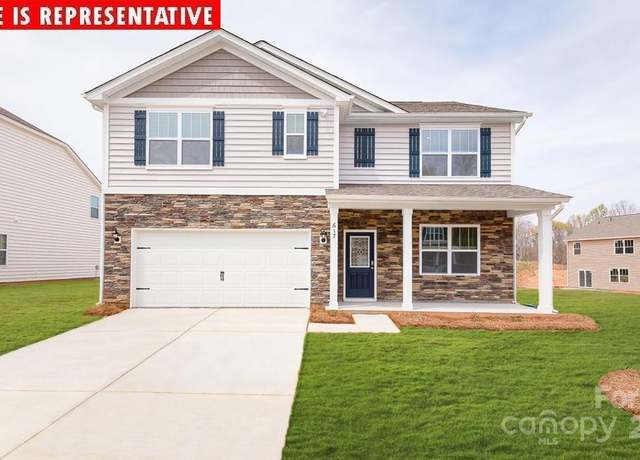 Property at 11132 Cardinal Creek Ave, Charlotte, NC 28215, 5 beds, 3 baths