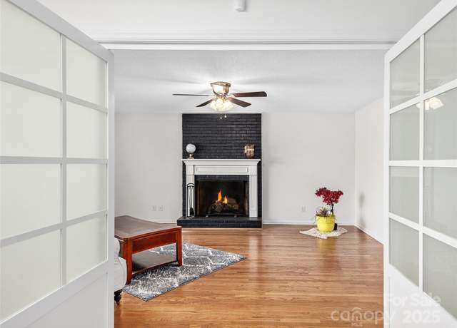 Property at 950 Blanton St, Columbus, NC 28722, 4 beds, 3.5 baths