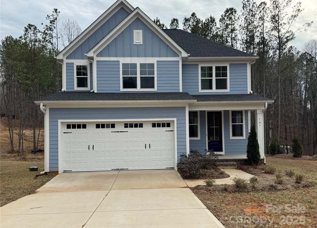 Property at 107 Spring View Ln, Statesville, NC 28677, 3 beds, 2.5 baths