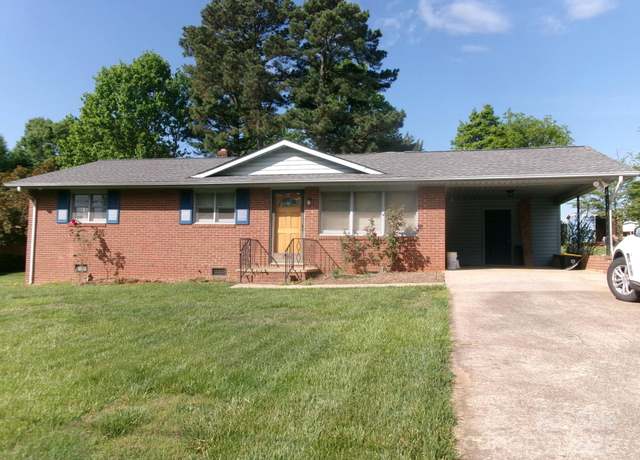 Property at 2583 Robinson Rd, Newton, NC 28658, 3 beds, 2 baths