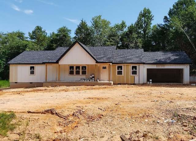 Property at 2021 Dogwood Trl, Shelby, NC 28150, 3 beds, 2.5 baths