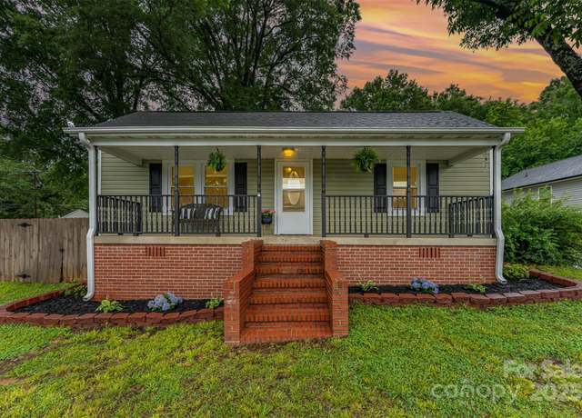 Property at 910 W A St, Kannapolis, NC 28081, 2 beds, 1.5 baths