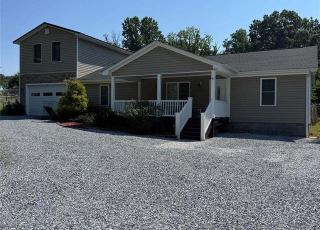Property at 40 Alabama Ave, Marion, NC 28752, 3 beds, 2.5 baths