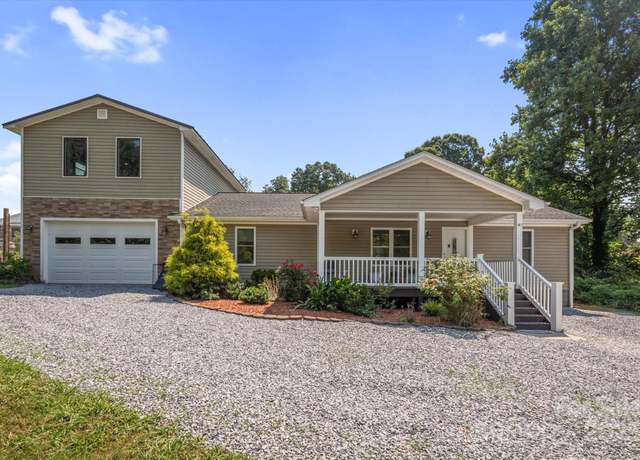 Property at 40 Alabama Ave, Marion, NC 28752, 3 beds, 2.5 baths