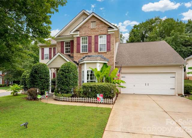 Property at 17522 Baldwin Hall Dr, Charlotte, NC 28277, 4 beds, 2.5 baths